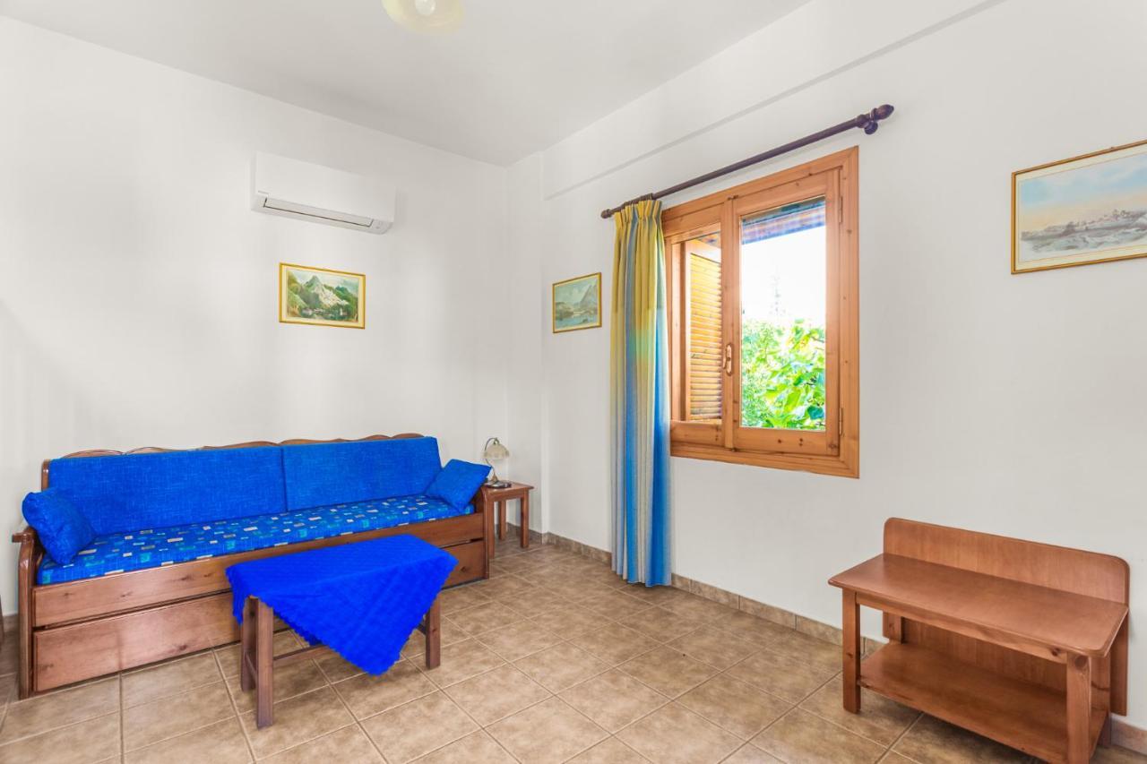 Thalpori Apartment *