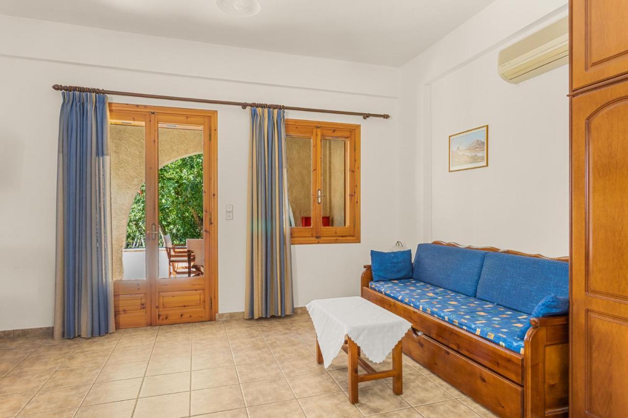 Thalpori Apartment
